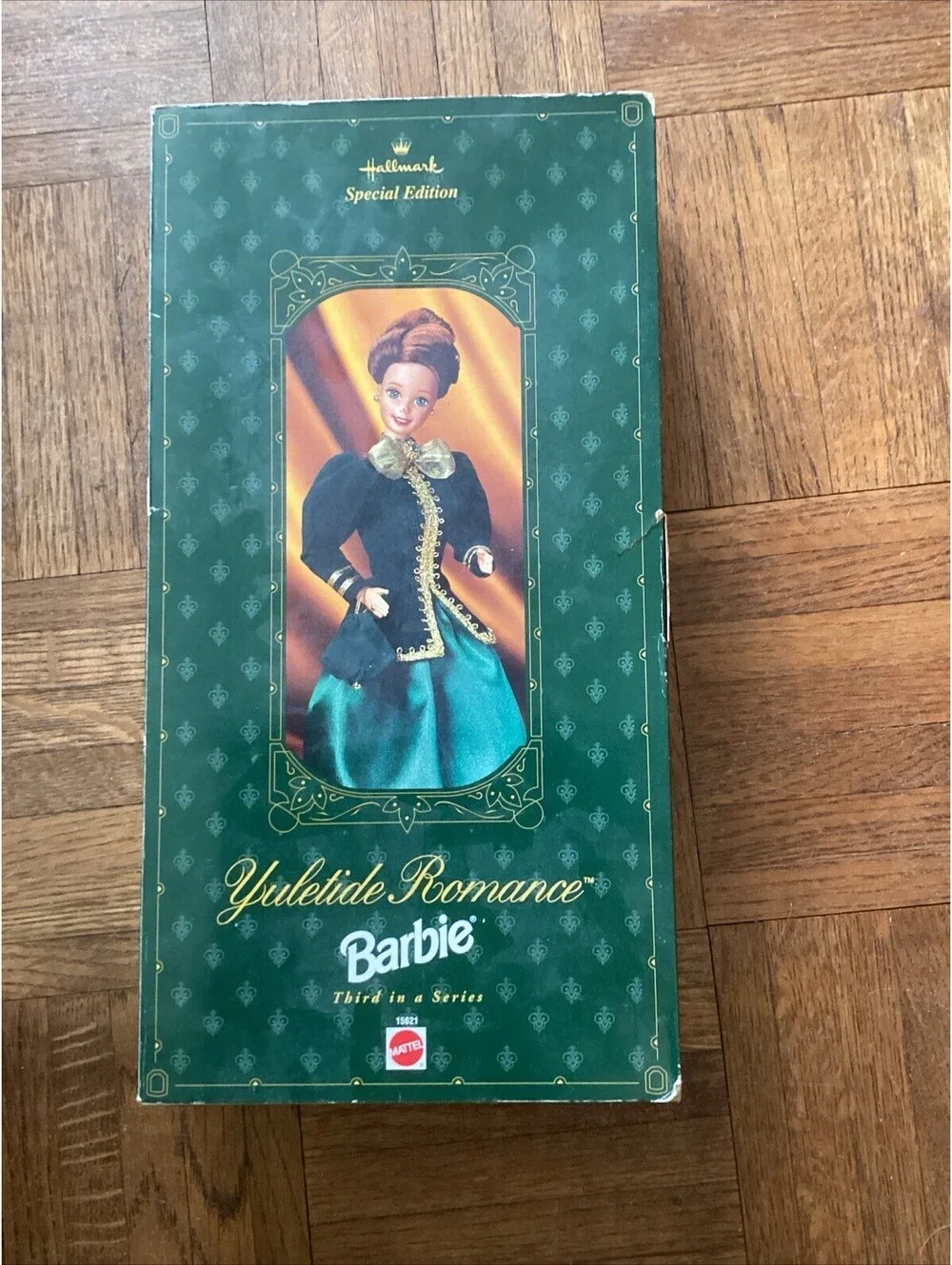 1996 Hallmark Yuletide Romance Barbie
